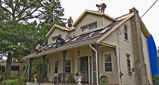 Best Emergency Roof Repair  in South Huntington, NY